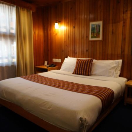 Hotel Olathang พาโร ภายนอก รูปภาพ