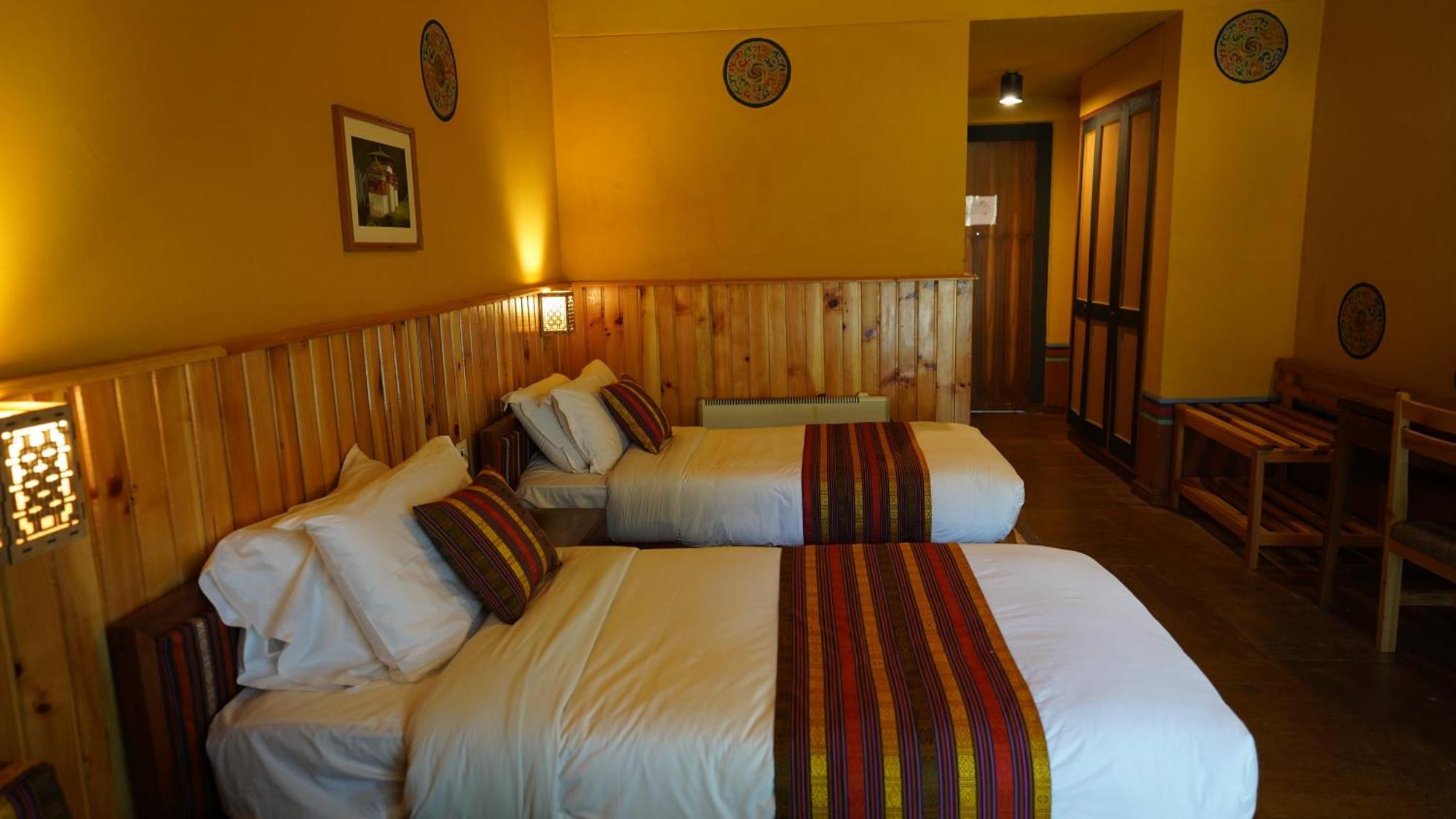 Hotel Olathang พาโร ภายนอก รูปภาพ
