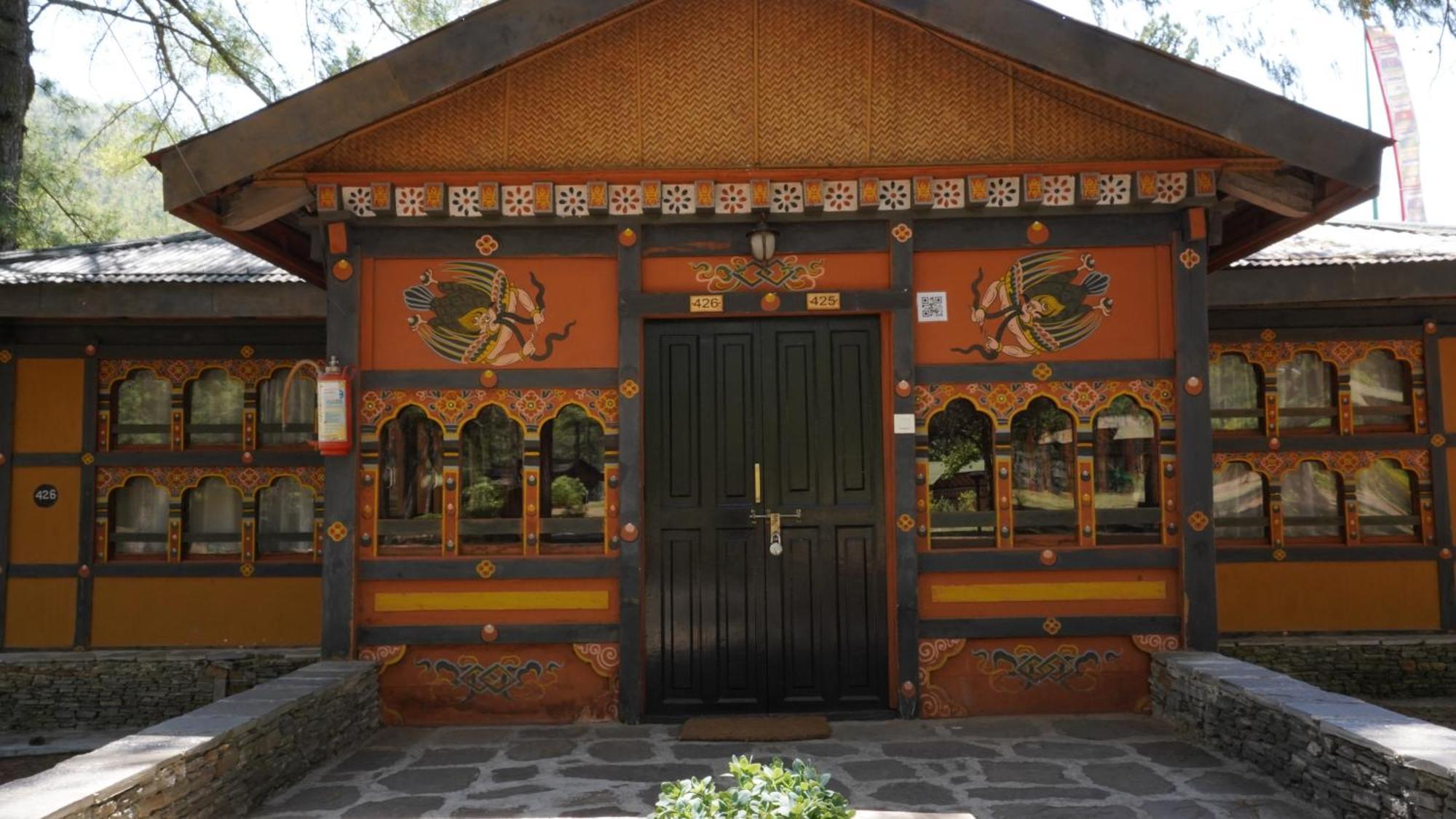Hotel Olathang พาโร ภายนอก รูปภาพ