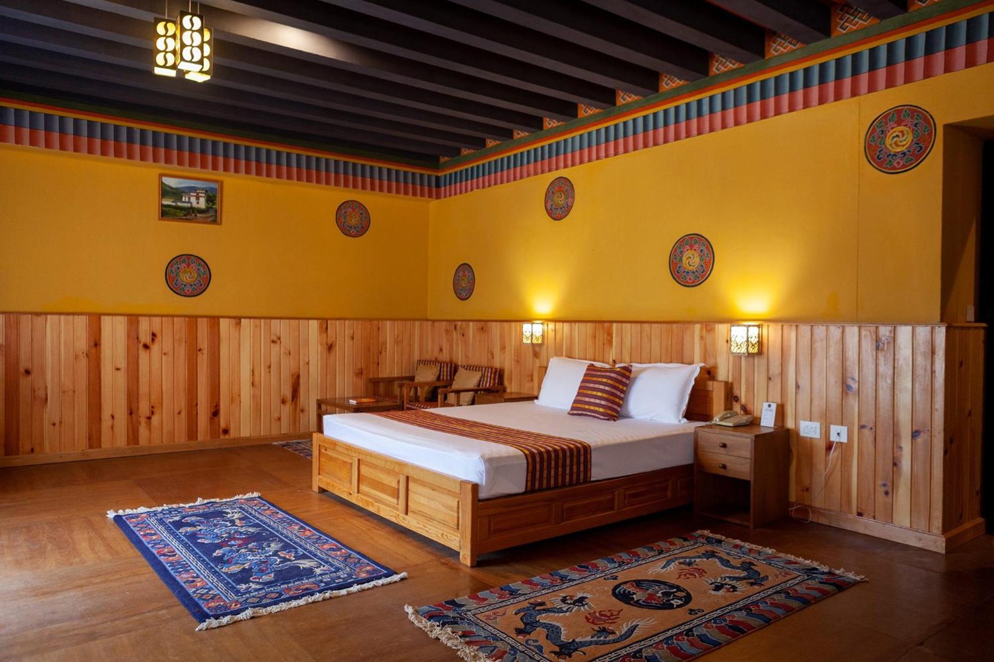 Hotel Olathang พาโร ภายนอก รูปภาพ