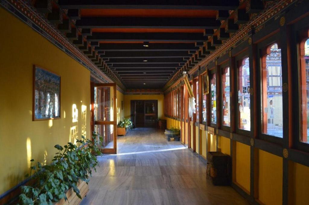 Hotel Olathang พาโร ภายนอก รูปภาพ